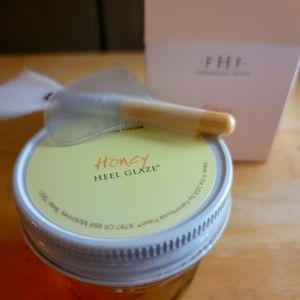 Farmhouse Fresh Honey Heel Glaze